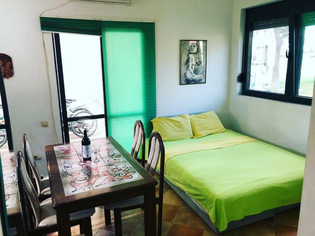 Apartments Afrodita Bar Εξωτερικό φωτογραφία