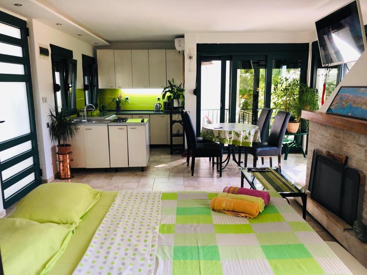 Apartments Afrodita Bar Εξωτερικό φωτογραφία